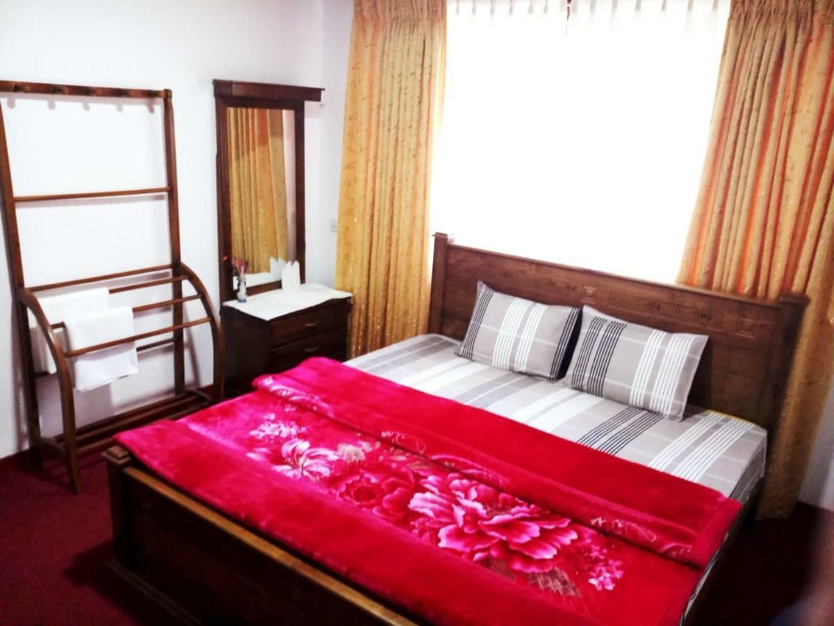Vista Royal Guest Inn Nuwara Eliya Exterior photo